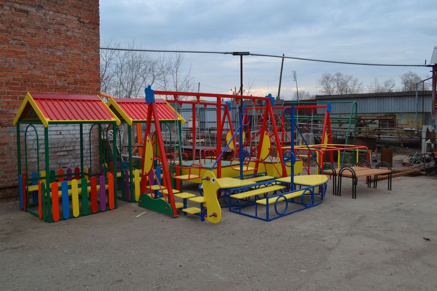 Изготовление детских конструкций